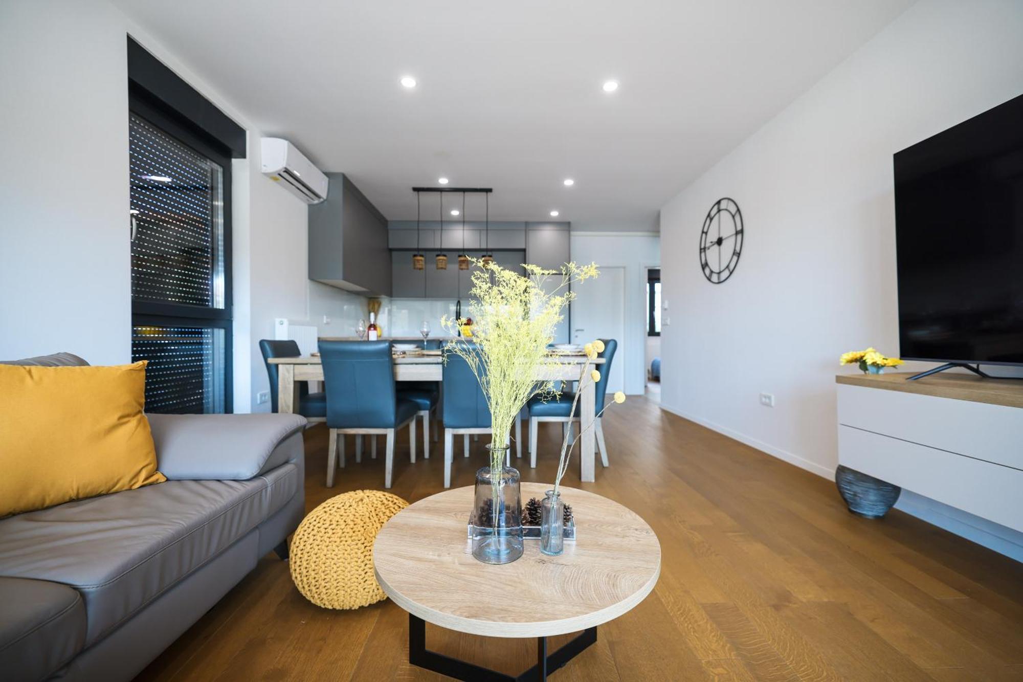 Allure Apartment *